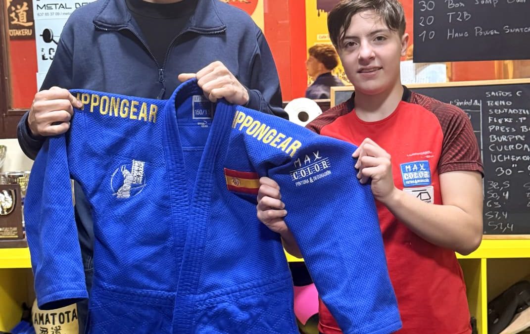 Max Color renueva su compromiso con Aiora Martín